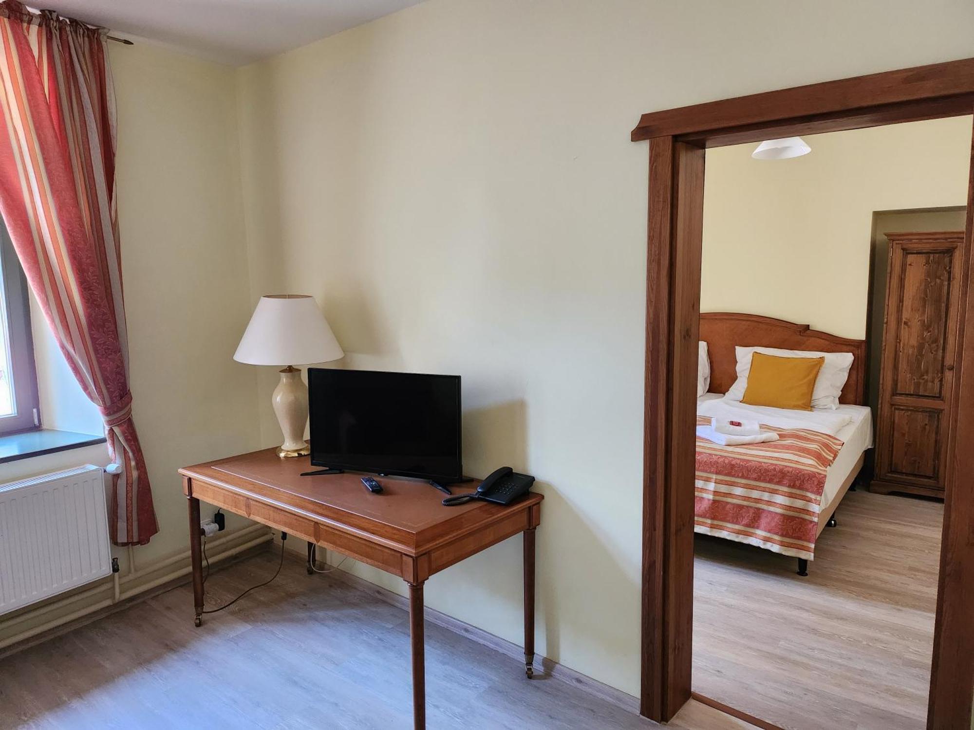 Hotel Opat Кутна Гора Екстер'єр фото