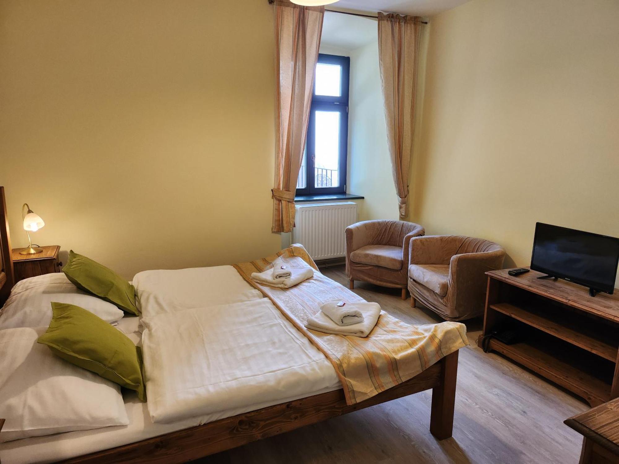 Hotel Opat Кутна Гора Екстер'єр фото